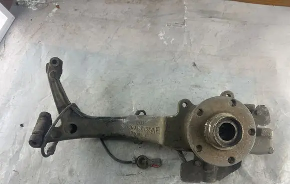 Audi A6 S6 C5 4B Front wheel hub spindle knuckle