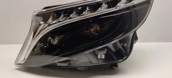 Mercedes-Benz Vito Viano W447 Headlight/headlamp A4479063201 MB074