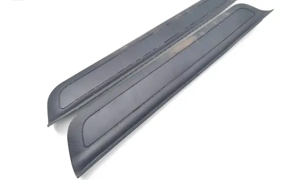 KIA Sportage Front sill trim cover 85874-R2000