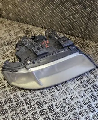 Audi A6 S6 C5 4B Headlight/headlamp 14846600RE
