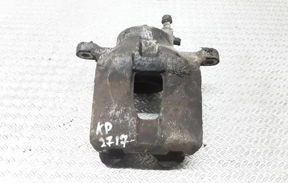 Toyota Corolla Verso E121 Front brake caliper
