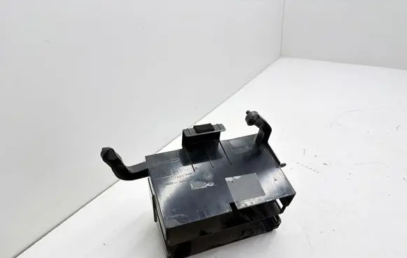 Volkswagen Touareg II Other interior part 7P6919837