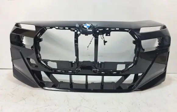BMW 7 G70 Front bumper