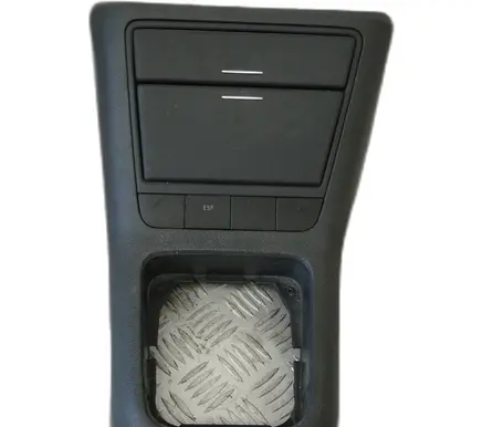 Volkswagen Golf Plus Other center console (tunnel) element 