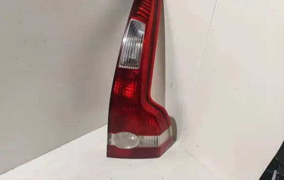 Volvo V50 Rear/tail lights 020002
