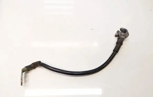 Volkswagen PASSAT B5 Positive cable (battery) 8d1971235