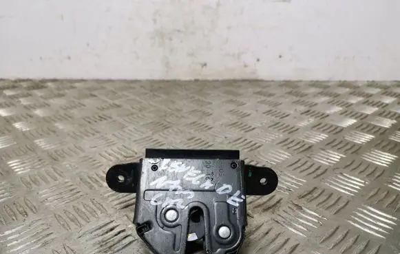 Jeep Renegade Tailgate/trunk/boot lock/catch/latch 52065353