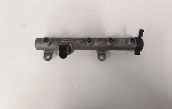 Audi A8 S8 D3 4E Fuel main line pipe 059130089AB