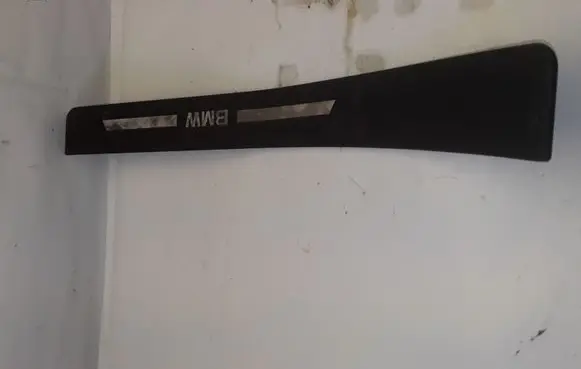BMW 7 E38 Rear sill trim cover 8220232
