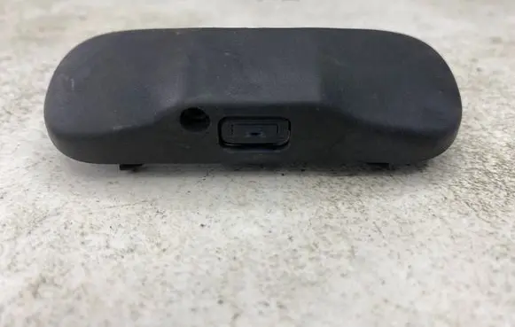 Windshield washer spray nozzle