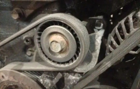 Dodge Caliber Generator/alternator belt tensioner