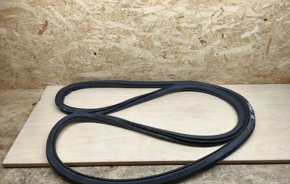 Seat Ateca Front door rubber seal 575867365K 575867365
