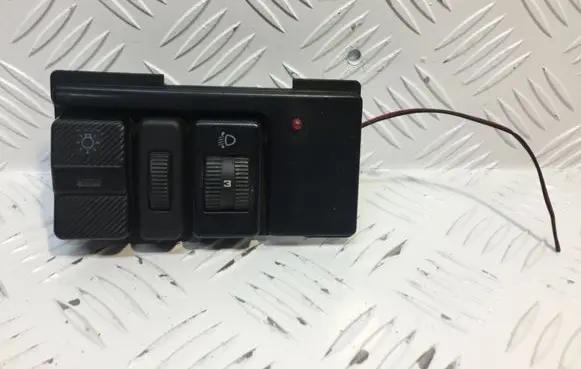 Volkswagen Transporter - Caravelle T4 Headlight level height control switch 701858099
