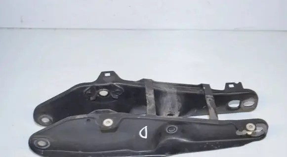 BMW 5 G30 G31 Rear upper control arm/wishbone 6861131 33326861131