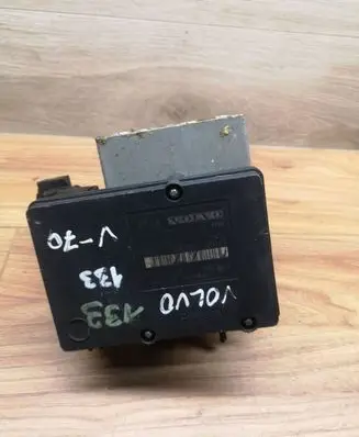 Volvo XC90 ABS Pump 30793445 70R7A3103A 0040139CE0
