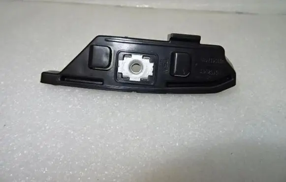 Peugeot 308 Front bumper mounting bracket 9835417480