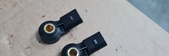 Detonation knock sensor