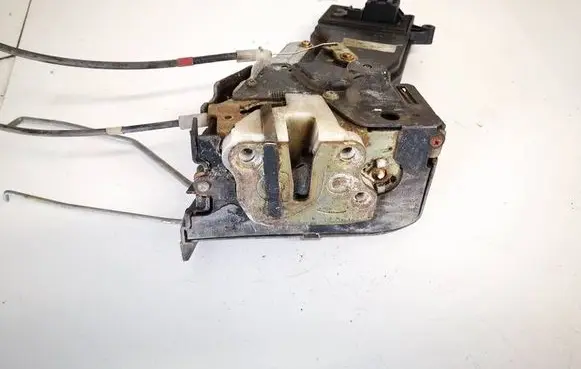 Mazda 6 Front door lock gj6a