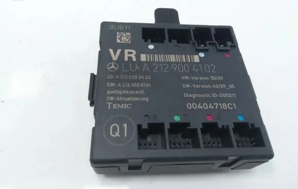 Mercedes-Benz C W204 Door control unit/module A2129004102