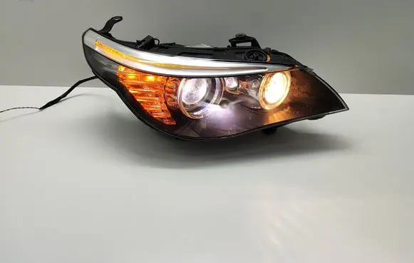BMW 5 E60 E61 Headlight/headlamp 7044672 704467205 00999402