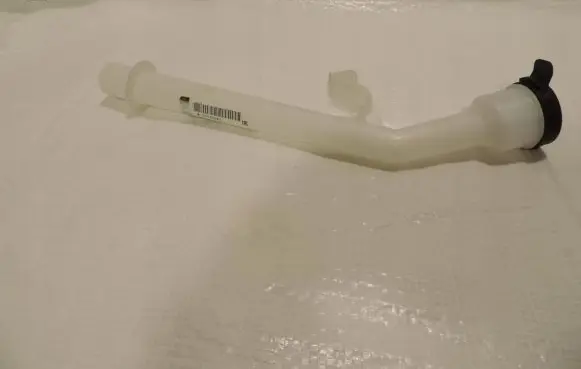 Opel Crossland X Windshield washer fluid reservoir/tank 39170242