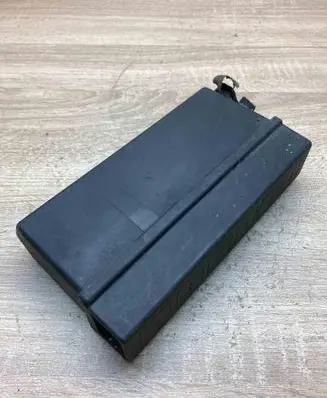 Opel Vectra B Fuse box set 90504296