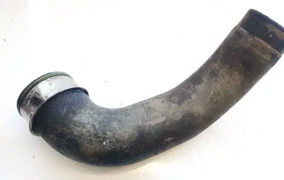 Volkswagen Tiguan Intercooler hose/pipe 