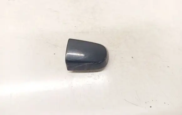 Toyota Avensis T250 Loading door cover/cap 