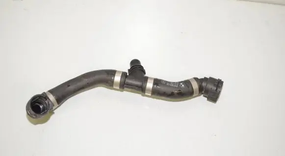 BMW 5 G30 G31 Engine coolant pipe/hose 8597660 17128597660