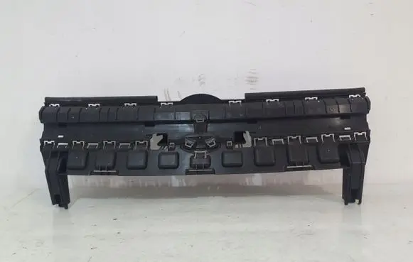 Volkswagen Caddy Front grill 2K7807231E
