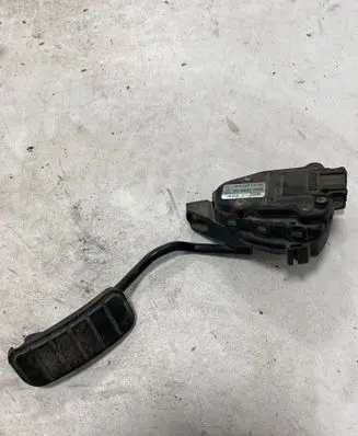 Renault Laguna II Accelerator throttle pedal 6PV00811902 8200002905