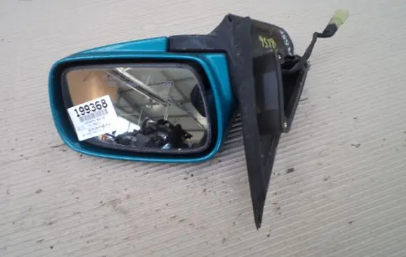 KIA Sephia Front door electric wing mirror