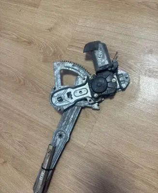 Peugeot 205 Front door window regulator with motor 
