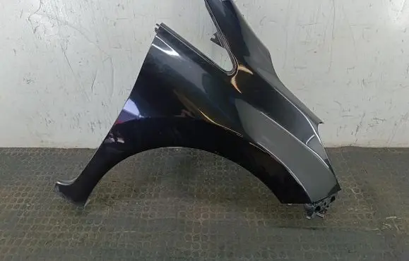 Nissan Note (E12) Fender 