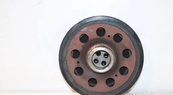 BMW X3 F25 Crankshaft pulley 8512072