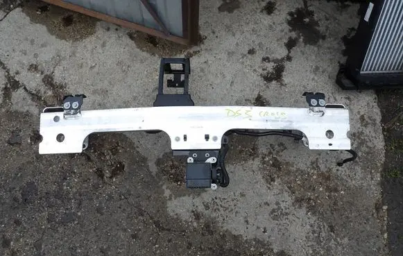Citroen DS3 Radiator support slam panel