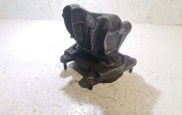 Audi A6 S6 C6 4F Engine mount bracket 4F0399115