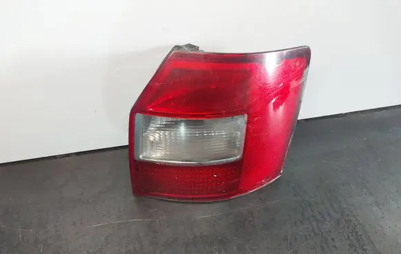 Audi A4 S4 B6 8E 8H Rear/tail lights 8E9945096