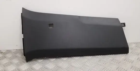 Skoda Rapid (NH) (B) pillar trim (bottom) 5JA867282B