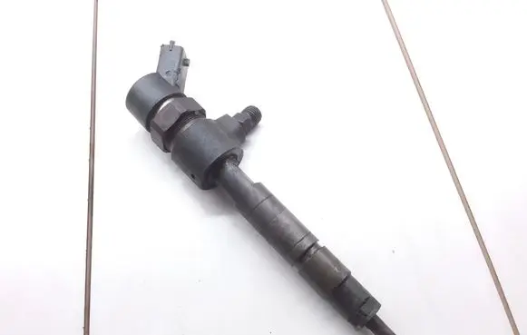 Alfa Romeo 156 Fuel injector 0445110002 2410