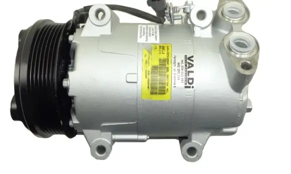 Ford Focus Air conditioning (A/C) compressor (pump) 3M5H19D629KF