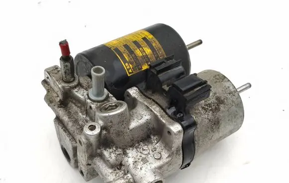 Toyota Prius (XW30) ABS Pump 4707047050