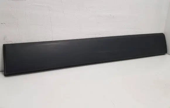 Renault Trafic III (X82) Sliding door trim (molding) 768556674R 828212211R 768555976R