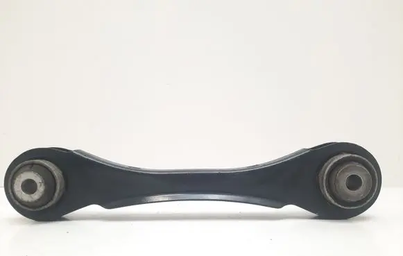 Rear control arm