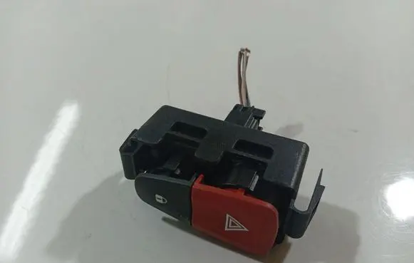 Renault Scenic III - Grand scenic III Hazard light switch 8200214896