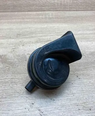 Chrysler Pacifica Horn signal 7073881157