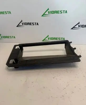 Opel Corsa F Intercooler air channel guide 9827114580