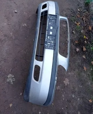 Volvo V70 Front bumper 09190305 09484239
