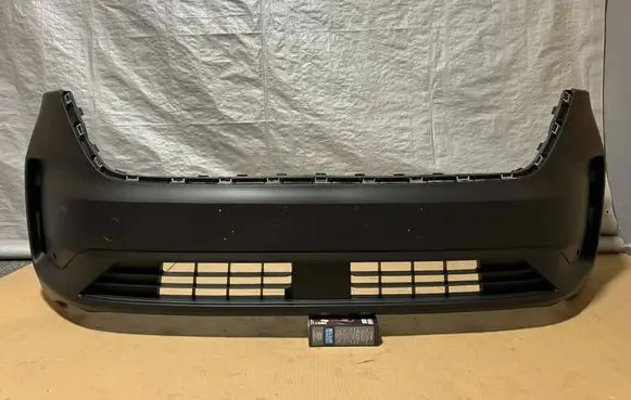 Volkswagen Transporter - Caravelle T7 Front bumper 3741-17757-A VW.T7.LIFT
