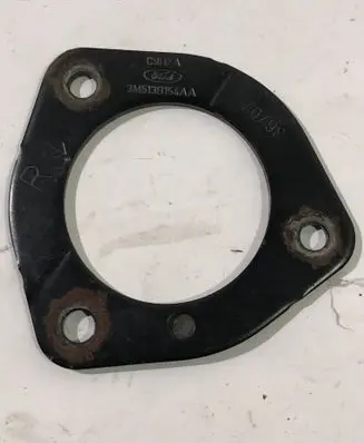 Ford Focus Front shock absorber mounting bracket 3M513B154AA